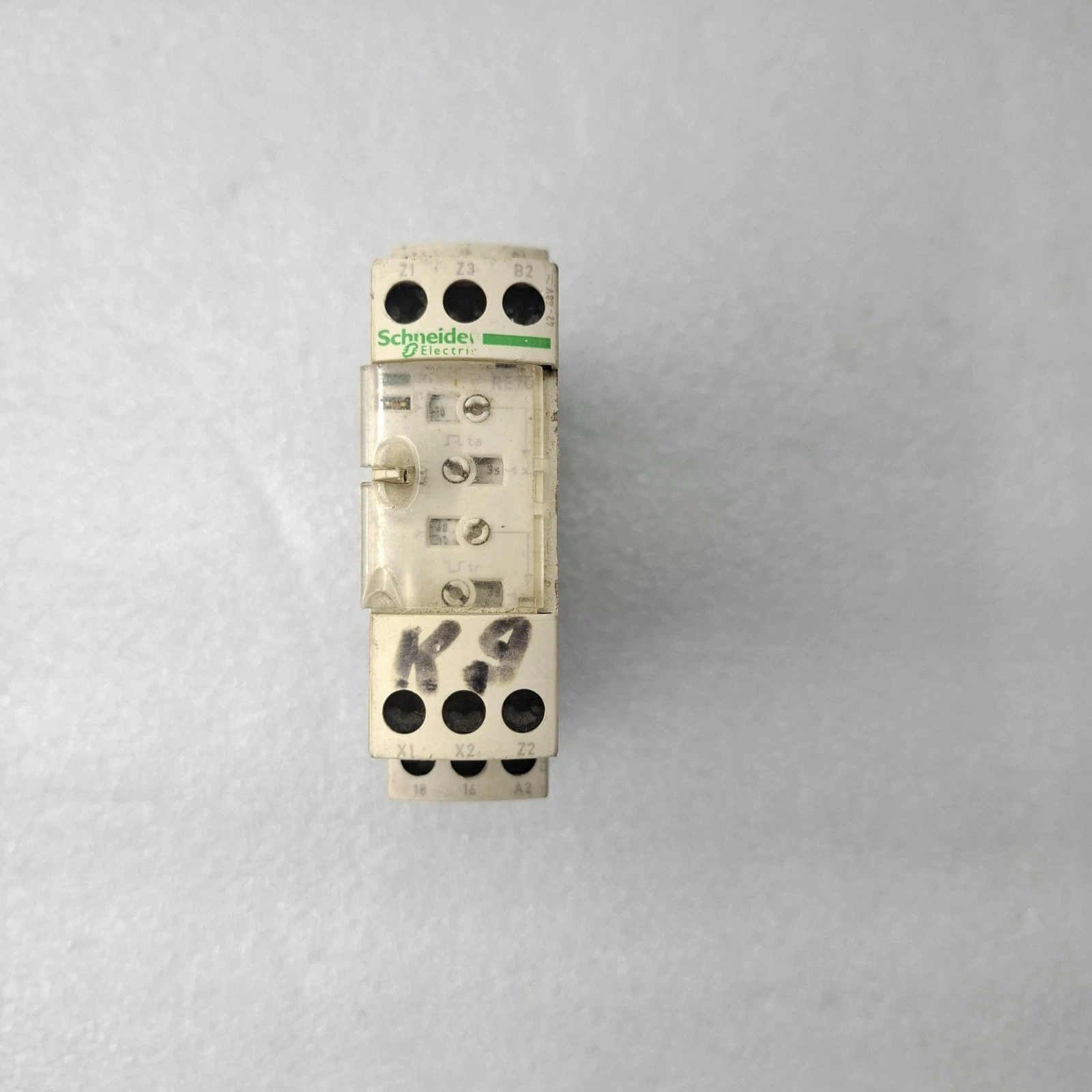 SCHNEIDER ELECTRIC RE7CV11BU TIME DELAY/ TIMER RELAY 0.05s-300h RE7CV11BU